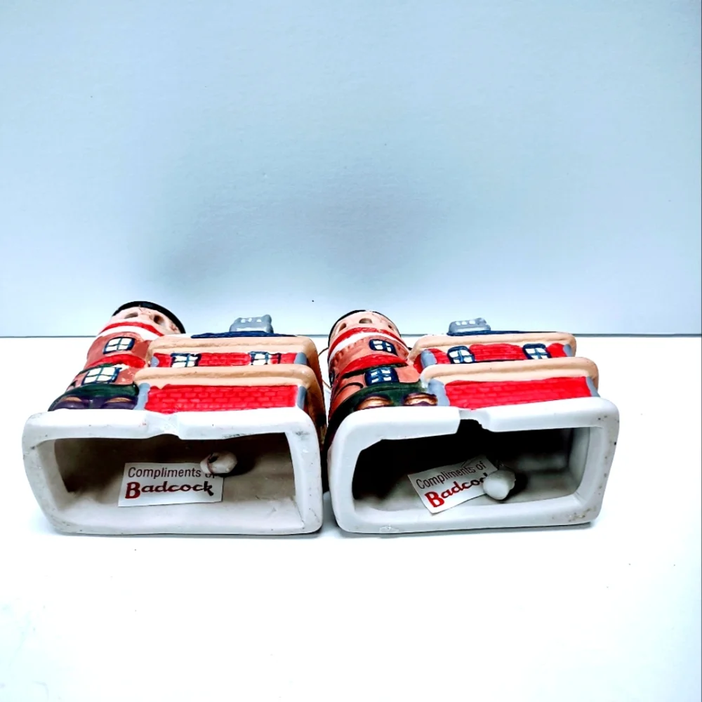 Badcock Home Furnishings  Christmas 2002 Ceramic Ornament Bell Fire Station - Picture 6 of 7